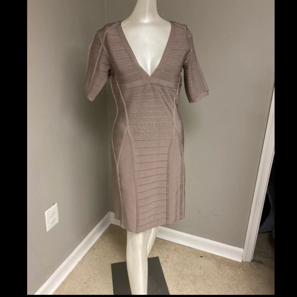 Herve Leger Dresses & Skirts - Herve leger v neck dress